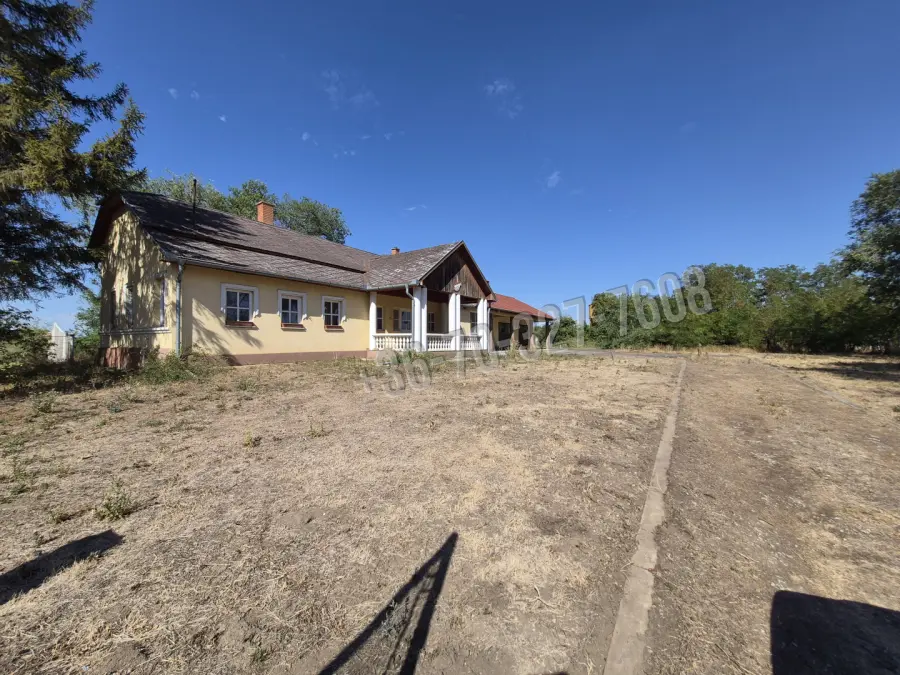 eladó tanya, Tiszaigar